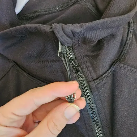 Lululemon Define Black Full Zip Jacket Size 6 - Picture 6 of 6